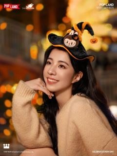 🛍️【发售产品】
「怪怪狂欢节系列-MOKOKO徽章冰箱贴