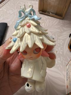 打开真的惊艳到我了，珠光的质感太高级了，姜饼小熊也特别好看，