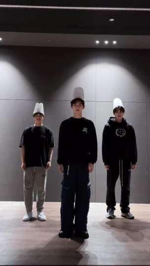 章昊带着队友发癫？？？