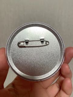 问问是正的吗🐟上看见的 柄图不知道为什么有点红