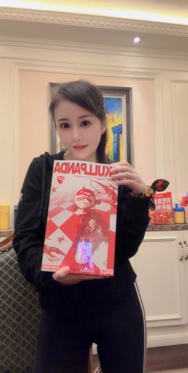 就是控制不住的想买，完全控制不住，有没有同款？