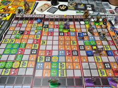 “我是泥巴！/好玩好玩！/我来教你怎么做人吧！”

体验角色