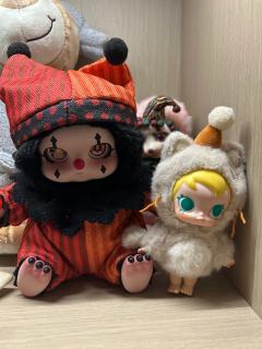 细节很棒
脸的妆容很精致，
毛绒很滑，喜欢