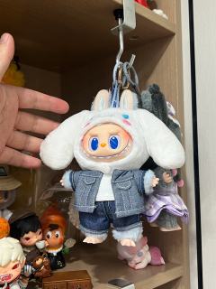 到底是谁会不喜欢我们这么可爱的大耳狗Labubu？！
实物真