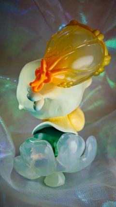 🌿 Dimoo·捕捉春天

发梢的小花随春风晃成嫩绿色涟漪