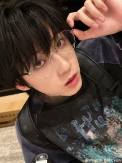 冷脸萌(⑉°з°)-♡