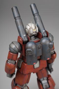 MG钢加农 清水风格全笔涂+旧化
2001年的旧套件MG,在