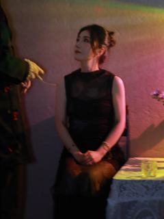 当爱人变成了一种诅咒般的存在长久持续,
我们之间已是最深刻,