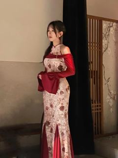 人间青白时，莫思非与是。

🌈【工作人员】：
🔘【姐姐】