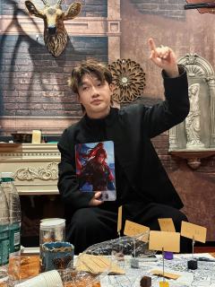 好久不见，夫人
你还记得我？
我叫什么名字？

💡人员配置