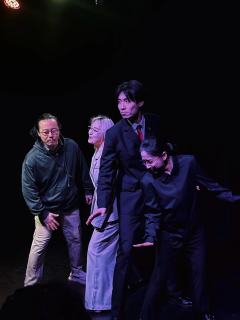 ✨互动+沉浸+演绎
全部都拉满的本就在这了！

👬【演职人