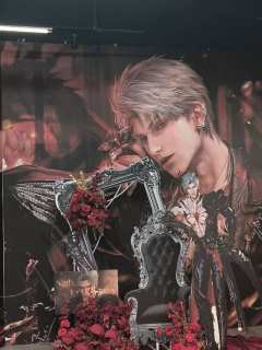 祝秦彻生日快乐！p1是互换物料欢迎来换，p2是六道口嘻番里的