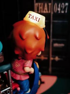 Hirono小野东南亚限定吊卡-小野突突车,收到实物一开箱就