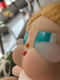 逛咸鱼时候发现上面的娃卖的挺便宜，98一个，评价还挺好，晒图