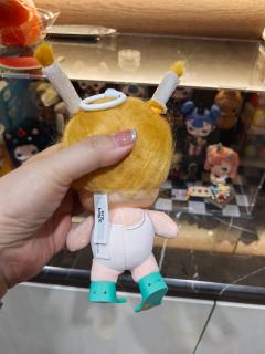 逛咸鱼时候发现上面的娃卖的挺便宜，98一个，评价还挺好，晒图