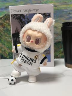 “我的快乐是具象的”⚽️  
毛绒兔兔穿上葡国7号战袍！  