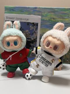 “我的快乐是具象的”⚽️  
毛绒兔兔穿上葡国7号战袍！  