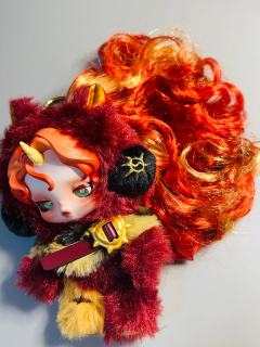 小隐藏美的还是太权威了，像女明星一样，忍不住总想给她拍照
