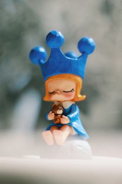 -
和MOLLY一起 
看沿路的风景

