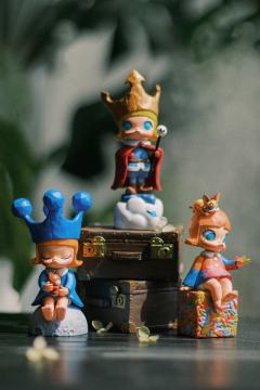 -
和MOLLY一起 
看沿路的风景

