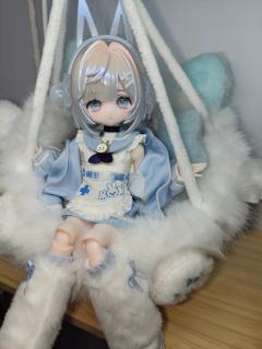 尺素宝宝太美了，冷脸萌的神！