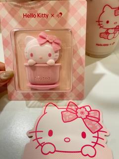 根本抢不到零钱包！幸好两款冰箱贴都买到了！太阔爱啦！！