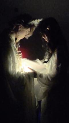 【一句话，让我给男人花三个月工资】
【竹林密会七天七夜，他竟