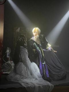 从整体结构和逻辑看，醉凌云拉了大胯。难以置信26年的本居然一