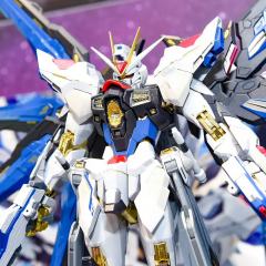 万代26年6月 一般发售 Metal Build 强袭自由高