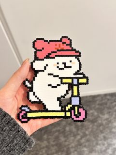 小白～上车，出去玩啦🥳
小白：怎么你有安全帽⛑️我的呢🤔