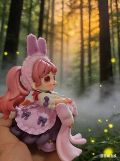 蝴蝶结是植绒的，头发是渐变粉色，实物巨好看，非常精致