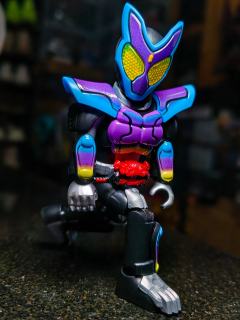 加布最可爱的形态还得是软糖形态
两位数即可抽的布鲁可假面骑士