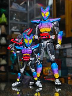 加布最可爱的形态还得是软糖形态
两位数即可抽的布鲁可假面骑士