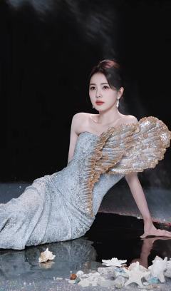 宝宝们我改名啦！以后请搜夏鹿拾柒!请多多关照!
（占岛至歉）