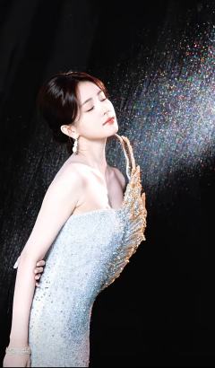 宝宝们我改名啦！以后请搜夏鹿拾柒!请多多关照!
（占岛至歉）