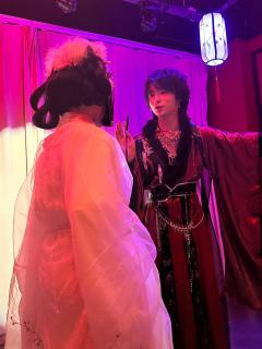 方逆眼中的自己大概是八贤王吧
时长:8h
体验店家:疯帽