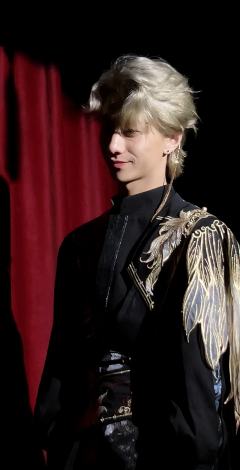 【璃火】月寒
五星好评
卡司
祁夜 山鬼
戚梧 月见