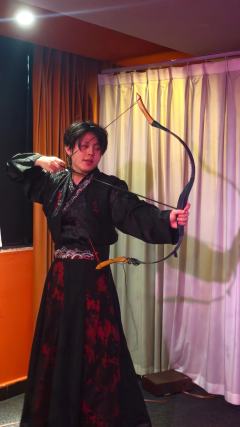 恰似人间惊鸿客，墨染星辰云水间。
体验剧本：草芥
体验角色：