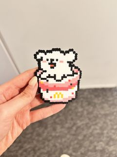 一大波甜品线条小狗来啦～
麦麦鸡毛和小白🍦
泡芙鸡毛和小白