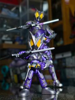 零一里我认为最帅的界外者，灭亡迅雷的老大灭-蛰刺毒蝎
皮套设