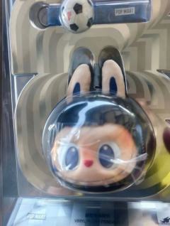 Labubu x 2026世界杯联名周边来啦！
我宣布拉布布