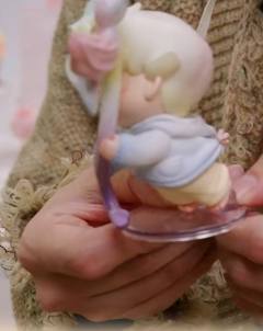 封面款配色好看
dimoo相似的风格感觉出了好多了