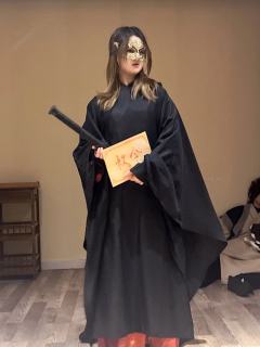 归唐啊，这长安太远了，
只是郎君，这一手
“接不归”弟子学的