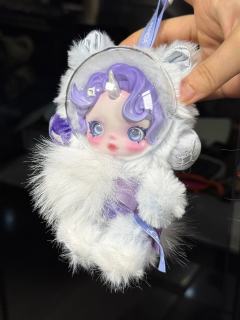 这哪里是面罩，分明就是美貌的“高光边框”吧！💜

自带仙气