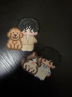 谁懂这个张凌赫！
怎么会有人变成拼豆还那么帅！