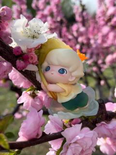 带着dimoo去赏花🌸
春天就是要开心(◍•ᴗ•◍)