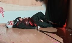 《草芥》
无涯初试裂胡霜，十四从戎入大荒。
未灭天骄何顾返，