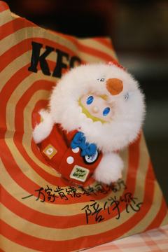 🍗🥤

𝗛𝗶 𝗕𝗢𝗕  

幫我打包一份肯德基