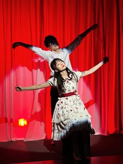 ig的《门》声光电盛宴，讽刺性喜剧外壳讲述悲剧内核。欢迎来到