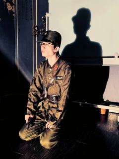 【枯骨无言】承载历史的精品盒装

取材于近代历史的剧本，不论